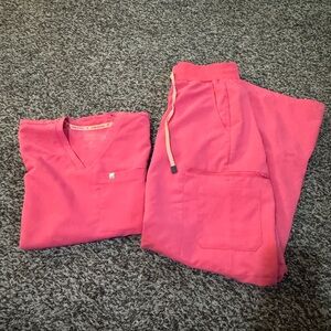Fabletics Scrubs - Gelato